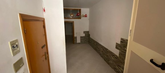 2-Zimmer Wohnung in Barletta, Italy, Nr. 22533 11