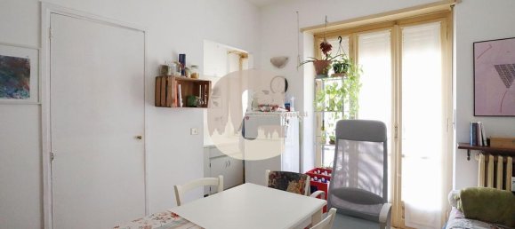 2 rooms Apartment in Turin, Italy No. 157750 9
