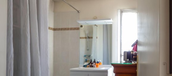 3 Schlafzimmer Doppelhaus in La Courneuve, France, Nr. 349232 7