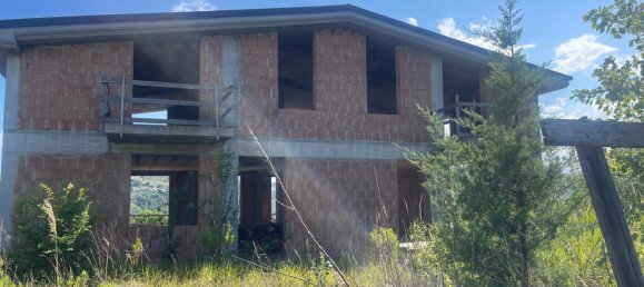 Bâtiment à Città Sant'Angelo, Italy 430m² No. 328921 2