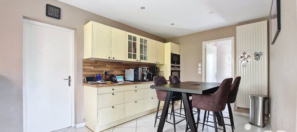 4 bedrooms House in Saint-Amand-les-Eaux, France No. 160202 7