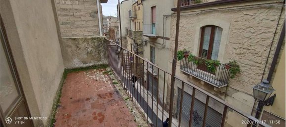 3 bedrooms House in Enna, Italy No. 355415 3