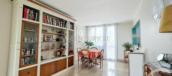 3 Schlafzimmer Wohnung in Noisy-le-Grand, France, Nr. 324575 10