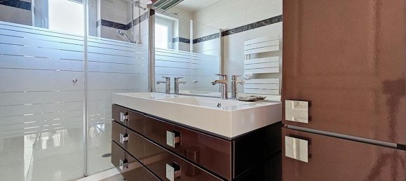 6 bedrooms House in Matignon, France No. 363837 5