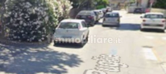 Almacén de 1 habitación en Roseto degli Abruzzi, Italy No. 339903 5