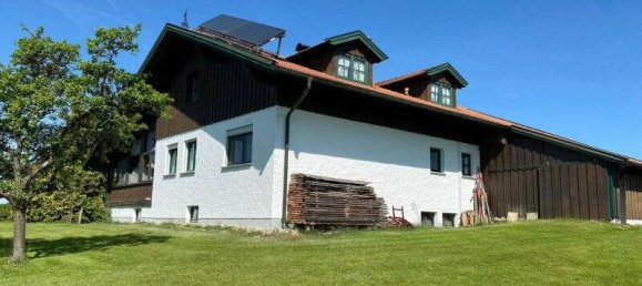 Дом с 5 комнатами в Фрайунг-Графенау, Германия № 184412 3