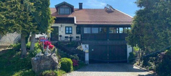 Дом с 5 комнатами в Фрайунг-Графенау, Германия № 184412 4