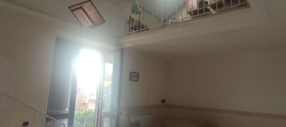 Dúplex de 3 habitaciónes en Lusciano, Italy No. 30945 3