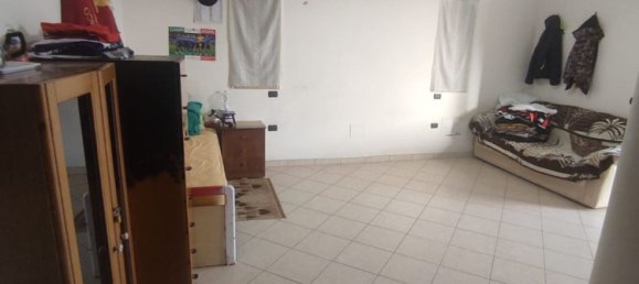 Dúplex de 3 habitaciónes en Lusciano, Italy No. 30945 6