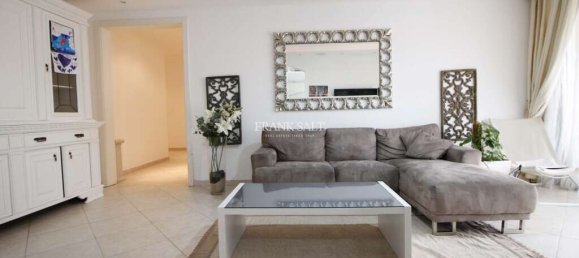 Apartamento de 3 dormitorios en Saint Julian's, Malta No. 8678 5