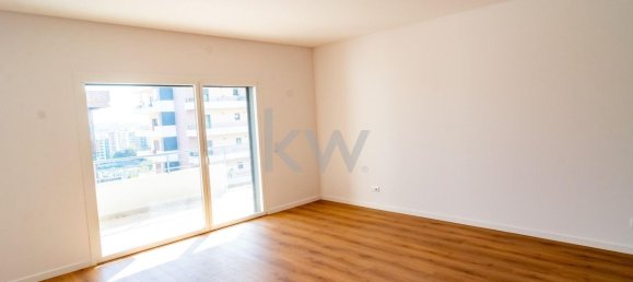 Квартира с 3 спальнями в Одивелаш, Португалия № 72670 29