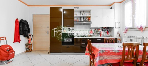 Apartamento de 2 divisões em Stezzano, Italy N.º 102295 6