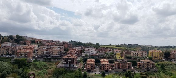 2 Schlafzimmer Wohnung in Monterotondo, Italy, Nr. 339955 13