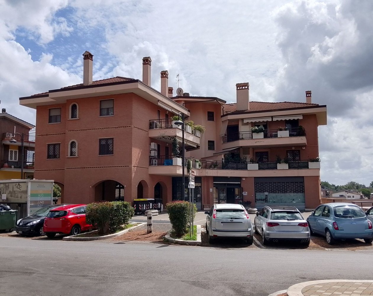 2 Schlafzimmer Wohnung in Monterotondo, Italy, Nr. 339955