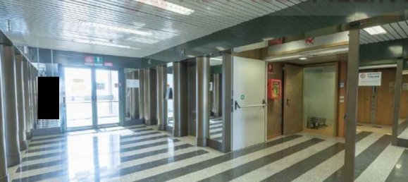 4 rooms Office in Brescia, Italy No. 267781 6