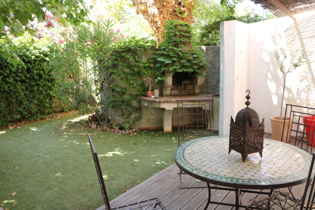 3 bedrooms Apartment in Toulon, France No. 360991