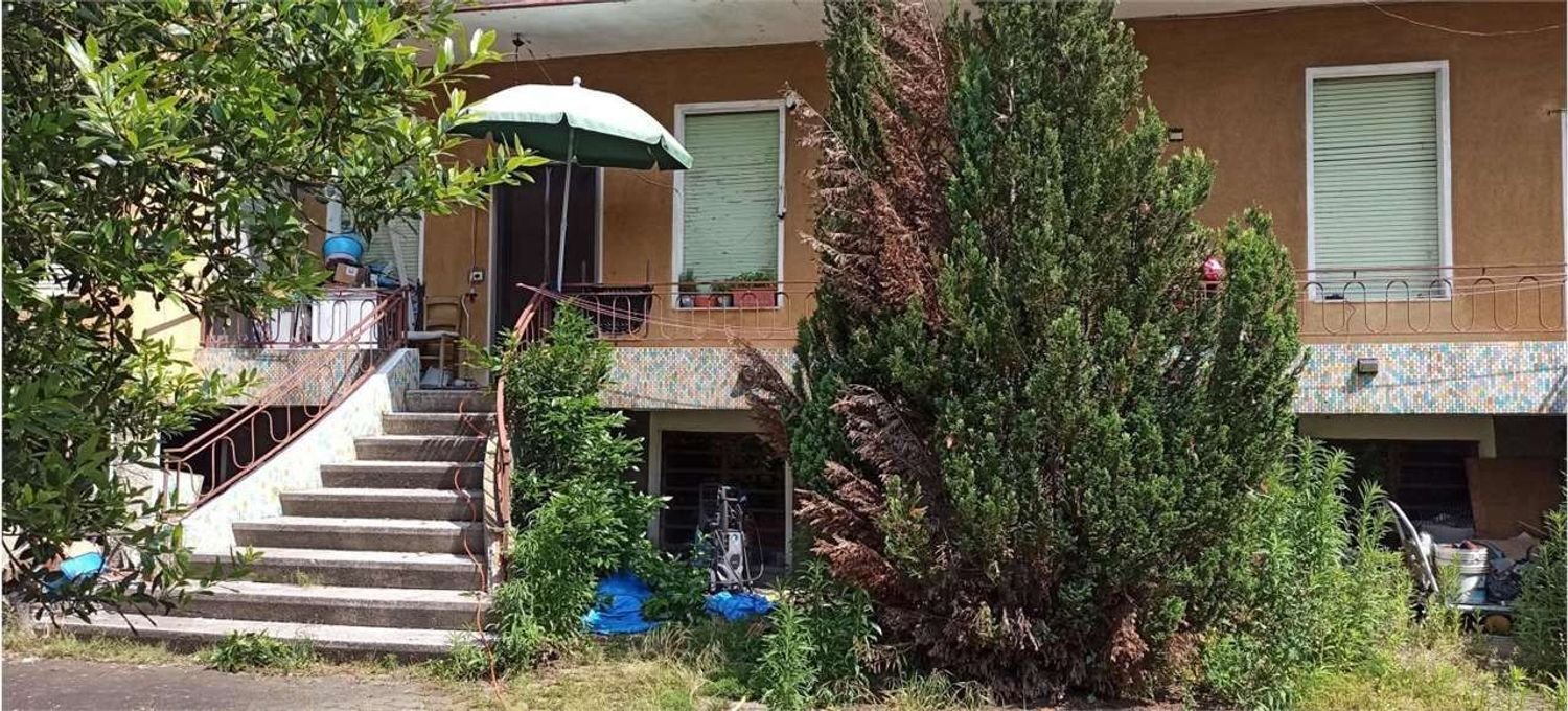 Apartamento de 2 divisões em Vigevano, Italy N.º 301447