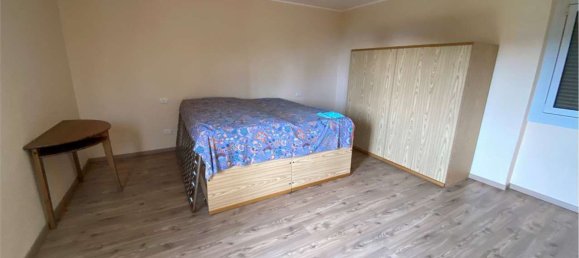 Дом с 5 комнатами в Мейна, Италия № 43779 7