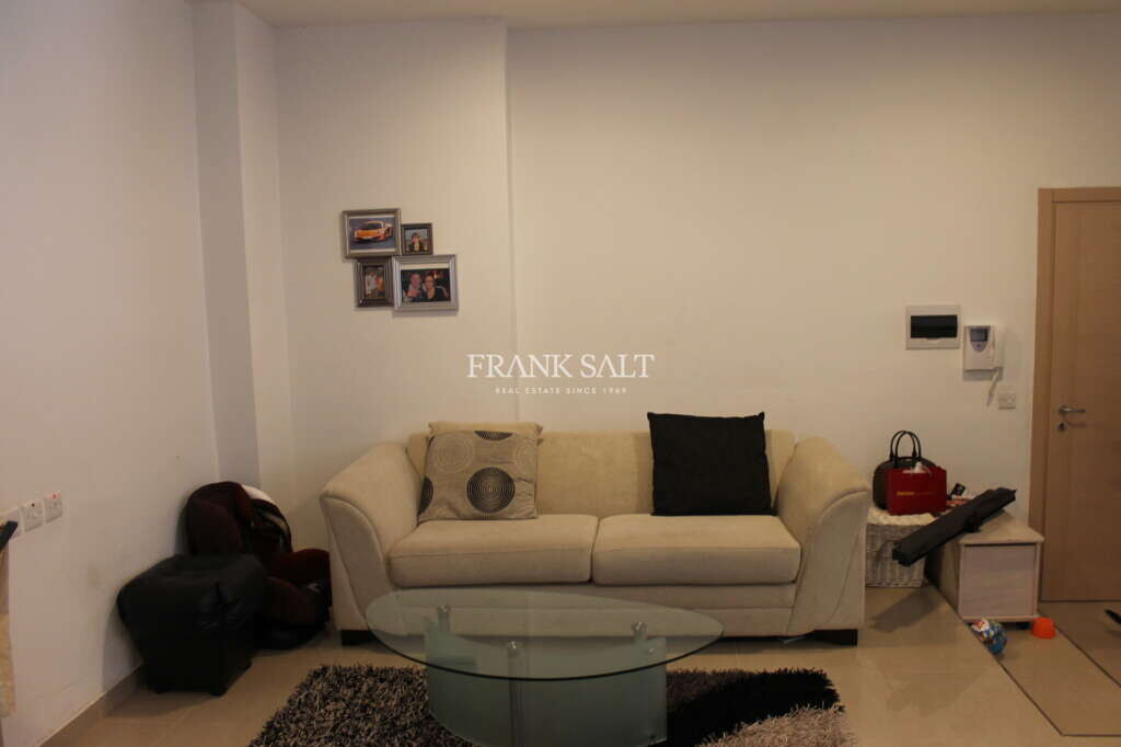 Apartamento de 1 dormitorio en Sliema, Malta No. 8761