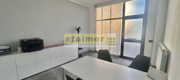 2غرفة عقار تجاري في Tavazzano con Villavesco, Italy رقم 361431 4