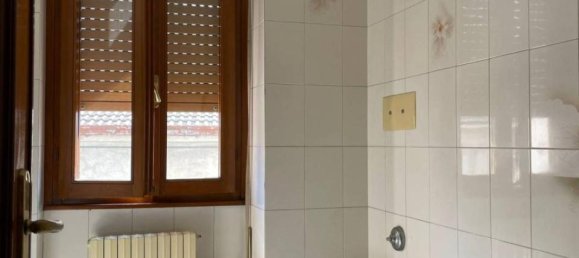 3-salle Appartement à Lumezzane, Italy No. 235391 4