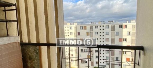 2 bedrooms Apartment in Noisy-le-Grand, France No. 183880 4