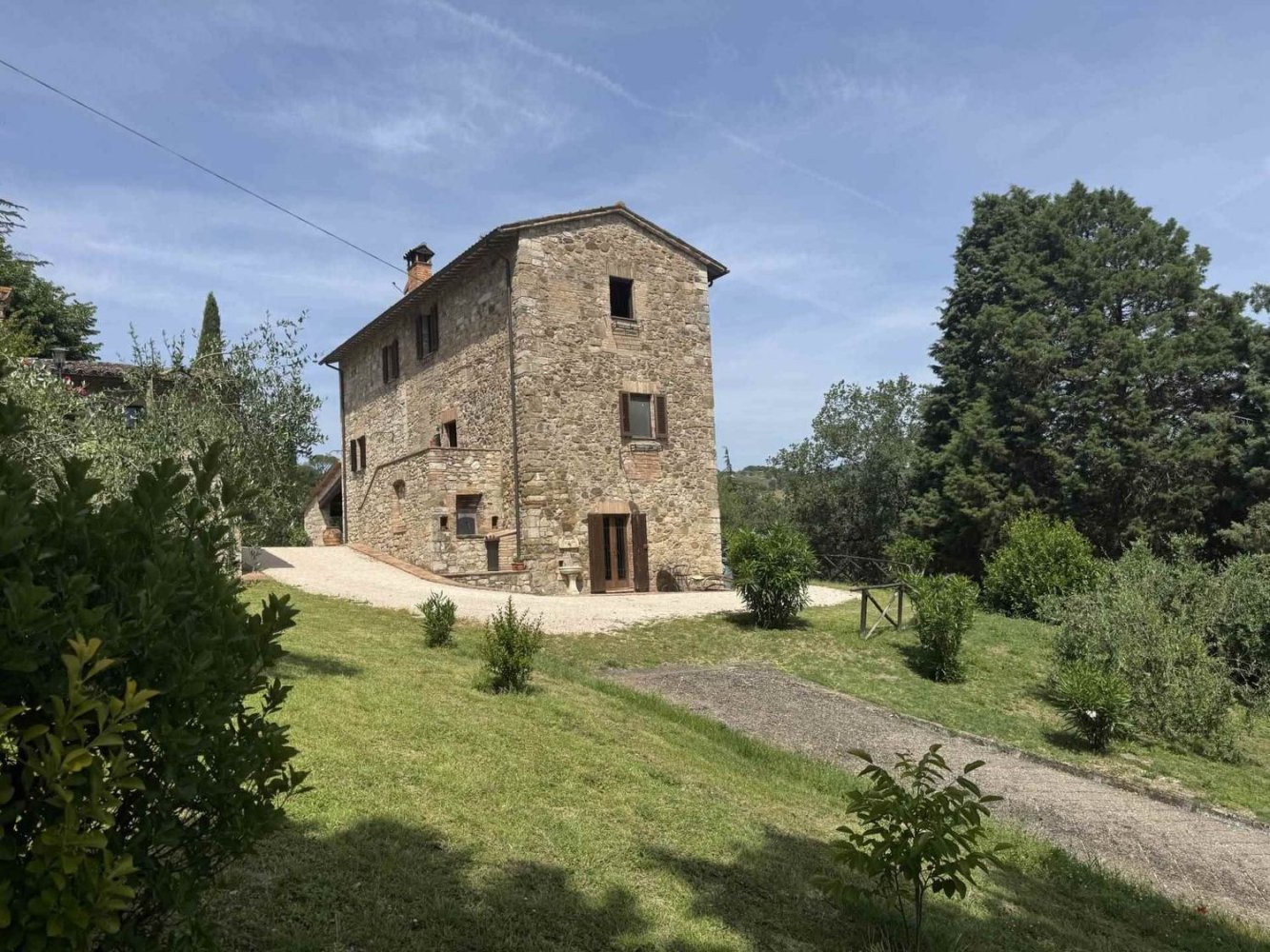 10 rooms House in Todi, Italy No. 57436
