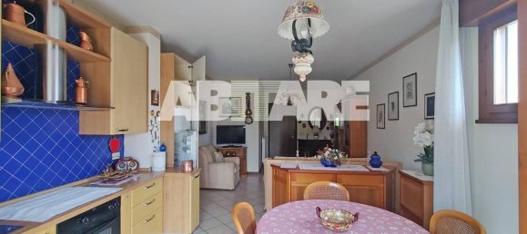4 rooms Apartment in Salgareda, Italy No. 68518 3