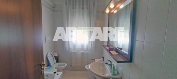 4 rooms Apartment in Salgareda, Italy No. 68518 19