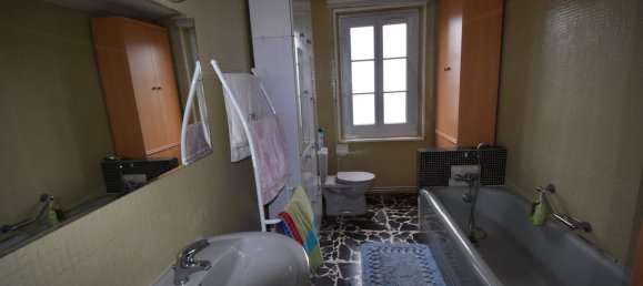 3 Schlafzimmer Schlösser in Illiers-Combray, France, Nr. 71846 17