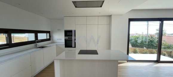 3 bedrooms Villa in Cascais, Portugal No. 166623 33