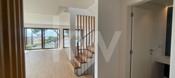 3 bedrooms Villa in Cascais, Portugal No. 166623 31