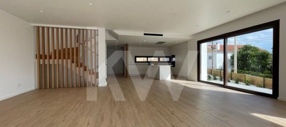 3 bedrooms Villa in Cascais, Portugal No. 166623 41