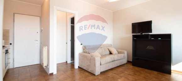 Studio in Soiano del Lago, Italy No. 42301 5