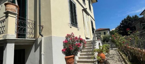 Villa de 10 habitaciónes en Lucca, Italy No. 67201 12