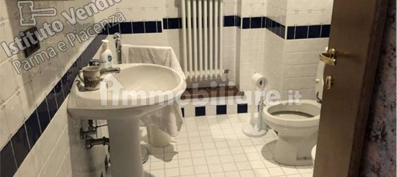 5 bedrooms Villa in Tornolo, Italy No. 288698 30