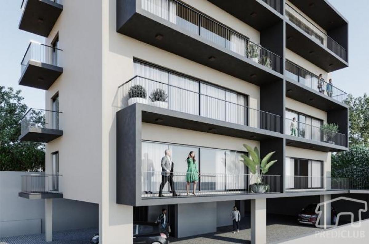 Apartamento de 3 dormitorios en Funchal, Portugal No. 1114