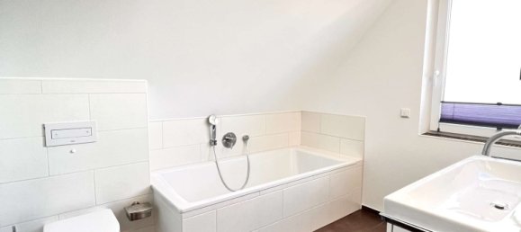 3 Schlafzimmer Doppelhaus in Essen, Germany, Nr. 77893 5