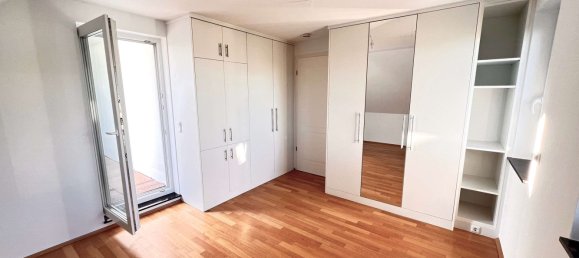 3 Schlafzimmer Doppelhaus in Essen, Germany, Nr. 77893 3