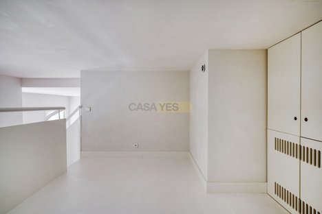 1 bedroom Apartment in Lisbon, Portugal No. 12562