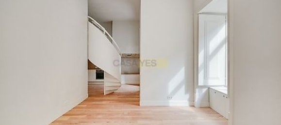 1 bedroom Apartment in Lisbon, Portugal No. 12562 7