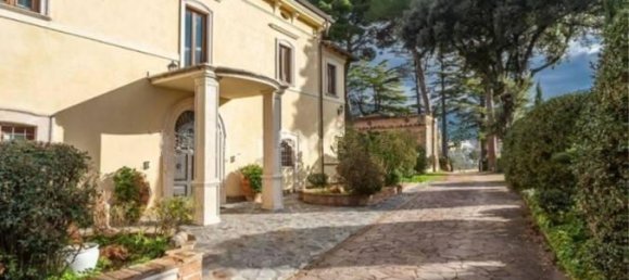 Вилла с 10 комнатами в Паломбара Сабина, Италия № 40465 3