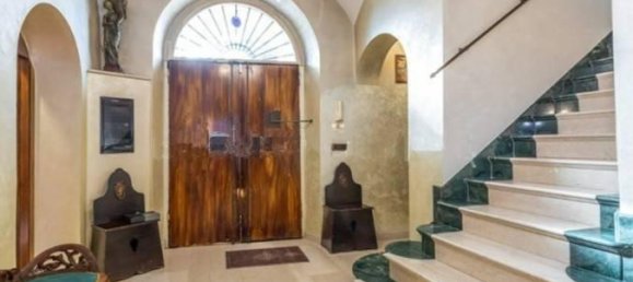 Вилла с 10 комнатами в Паломбара Сабина, Италия № 40465 9