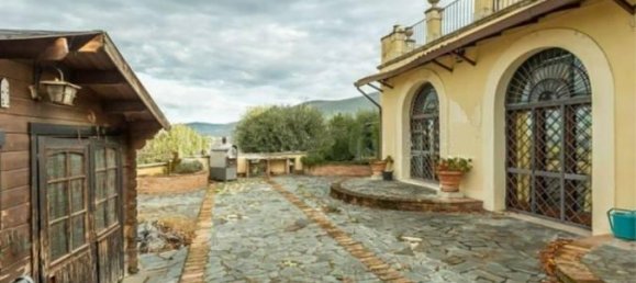 Вилла с 10 комнатами в Паломбара Сабина, Италия № 40465 7