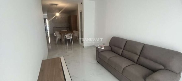 1 bedroom Maisonette in Fgura, Malta No. 8165 3