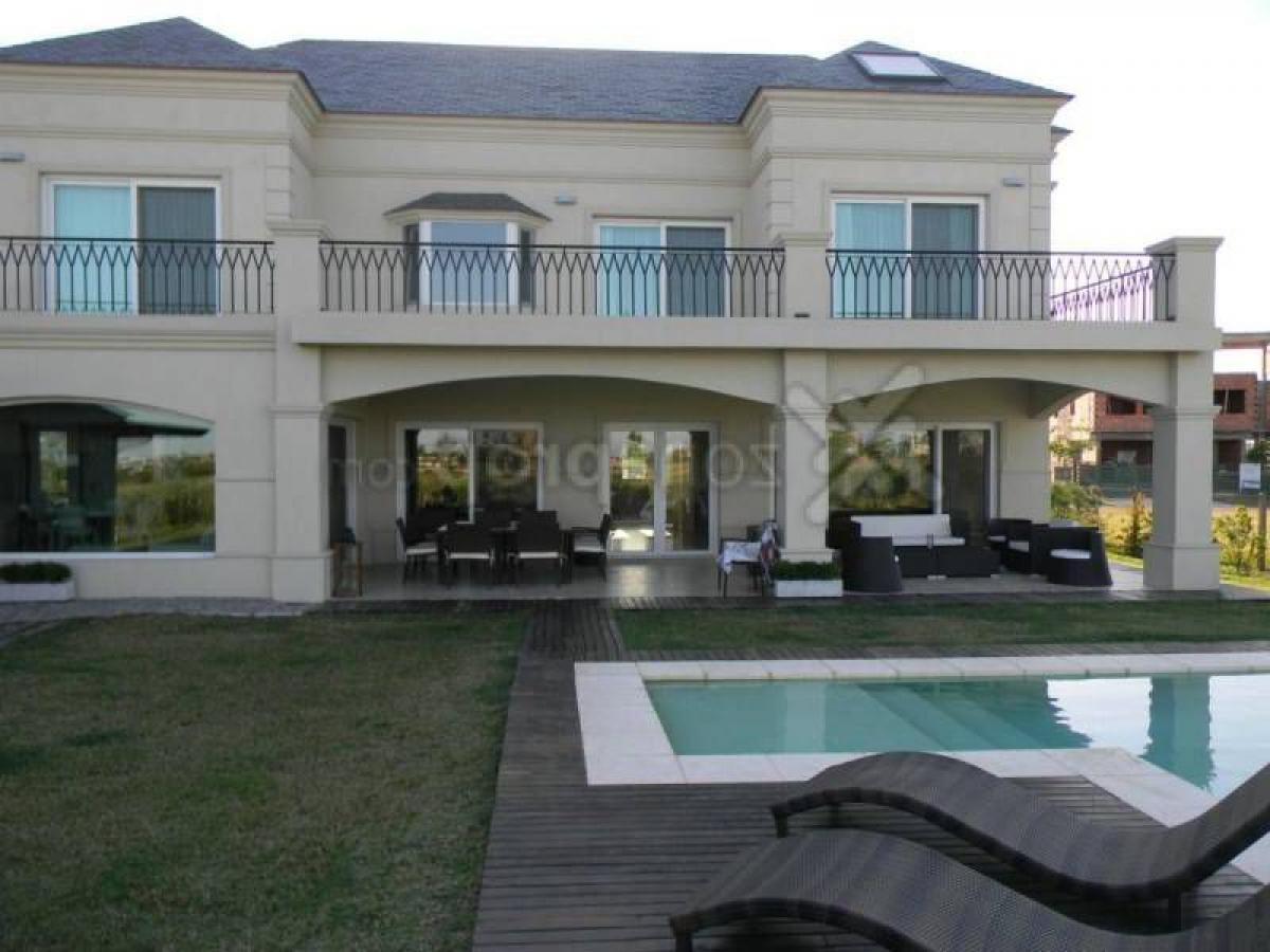 4 bedrooms House in Tigre, Argentina No. 10308