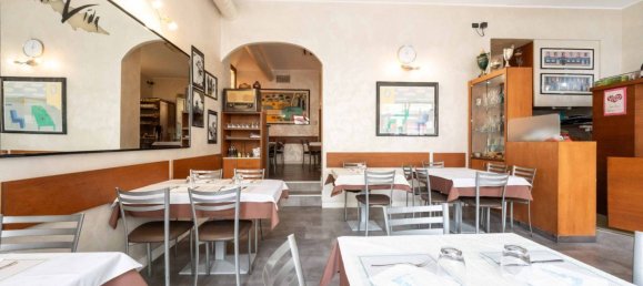  عقار تجاري في Milan, Italy 100متر مربع رقم 271156 3