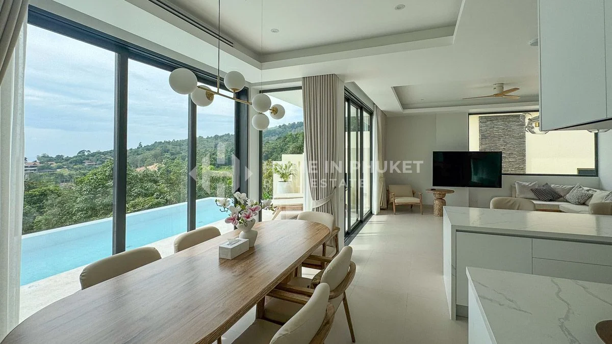 4 bedrooms House in Phuket, Thailand No. 66913