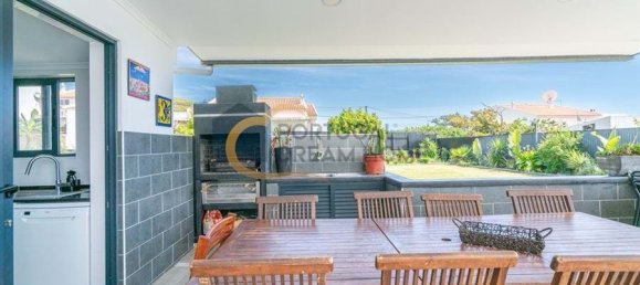5 bedrooms Villa in Quarteira, Portugal No. 140985 10