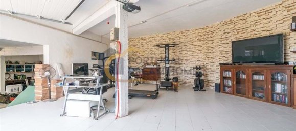 5 bedrooms Villa in Quarteira, Portugal No. 140985 20